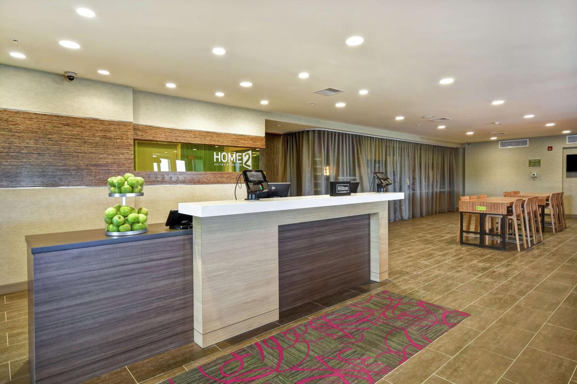 Home2 Suites By Hilton Terre Haute Exterior foto
